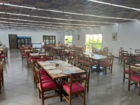 Lungi Gateway Hotel Отели в г. Порт Локо