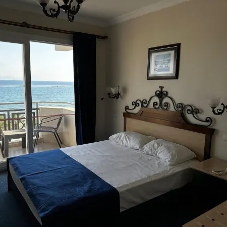 SİRİUS Mİ Hotel GÜMÜLDÜR