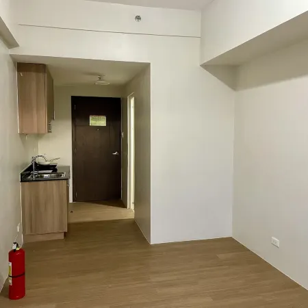 The Loop Condotel