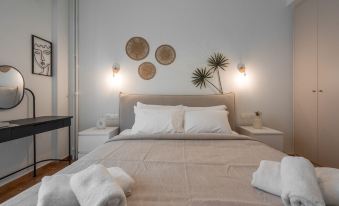 LIV - Trendy Athenian Apartment in Pagrati