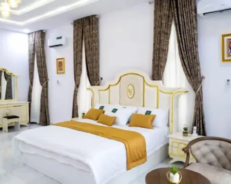 Gold Palm Hotels Ltd Hotels in Ikom