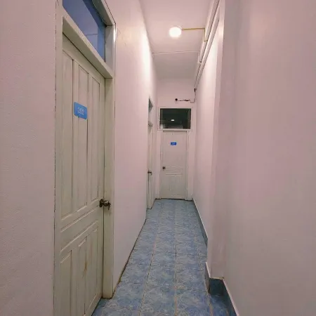 Ocean Blue Hostel Vientiane