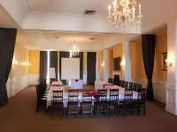 Durban Manor Hotel & Conference Centre Hotels in Durban