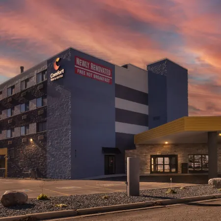 Comfort Inn & Suites