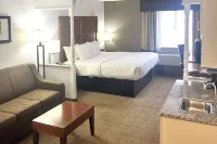 Comfort Inn & Suites Jackson North - parking