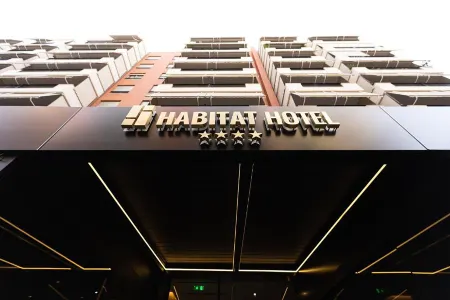 Habitat Hotel Tirana Отели рядом с достопримечательностью «Мечеть Эфем Бей»