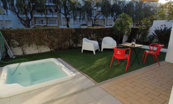 Lagos Charming Villas