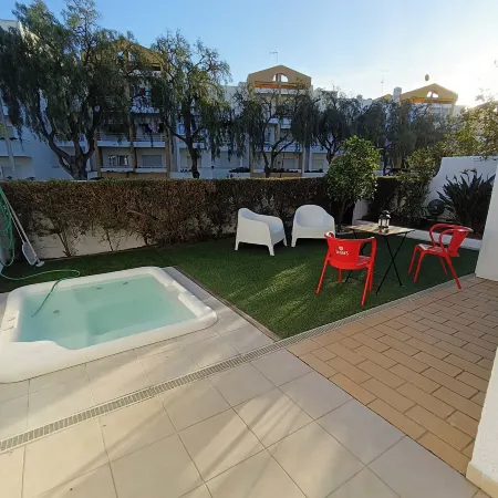 Lagos Charming Villas Отели рядом с достопримечательностью «Пляж Луш»