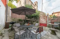Aperol in Iseo With 1 Bedrooms and 1 Bathrooms Hotel in zona Monumento a Giuseppe Garibaldi