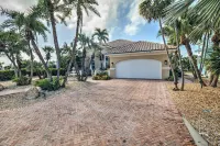 Waterfront Oasis W Boat Dock Heated Pool