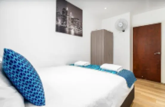 London Homes - Aldgate Hotels in 