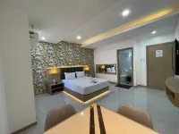 Honey Hotel - Angeles Hotels near Virgen La Paz Chapel 2 - Subd.