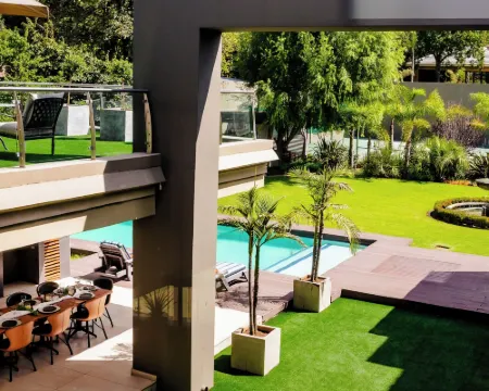 One O Eight Boutique Hotel Hotels in Benoni