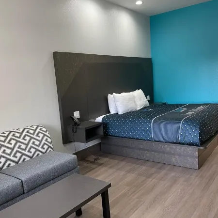 Liv Inn and Suites