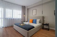 Modern & Spacious 2Br Steps to Cismigiu Gardens Hotel a 