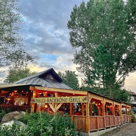 Boulder Mountain Lodge