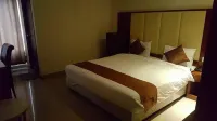 Suraj Hotel Hotels in Kurnool