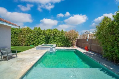 @marbella Lane - 4BR Lavish Castle Retreat Hotels in Indio