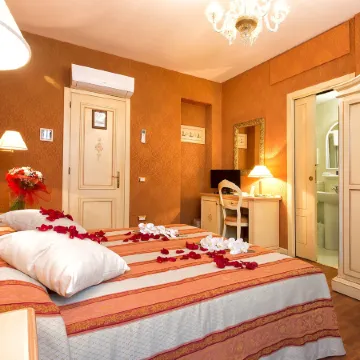 Hotel Conterie Отели рядом с достопримечательностью «Анфора»
