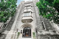 Knox Residence University of Toronto - Hostels