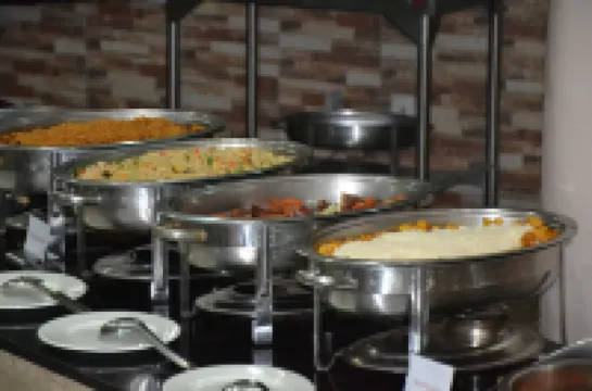 パリ タワー ホテル