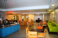 Country Inn & Suites by Radisson, Hagerstown, MD - breakfast