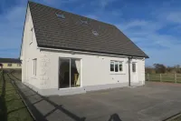 Burkes Holiday Cottages Hotel di 