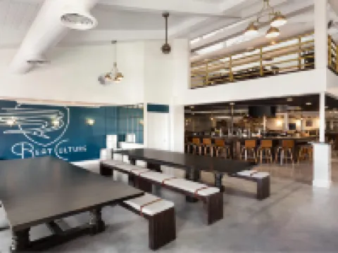 เอ็นวิชั่น โฮเทล ไมอามี อินเตอร์เนชั่นแนล แอร์พอร์ต โรงแรมในไมอามี