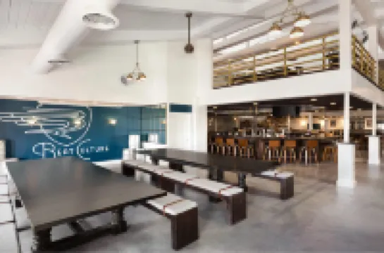 EnVision Hotel Miami International Airport