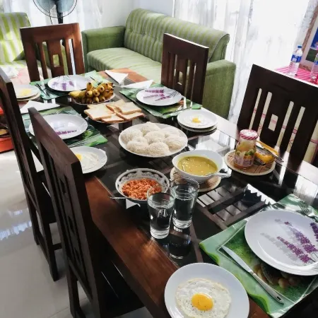 Ahasna Airport Villa