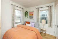 Happy Happy Guest House 1bd/1ba in Quiet yet Popular Neighborhood