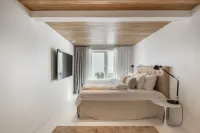 Scandinavian Design Townhouse with Private Sauna โรงแรมใน