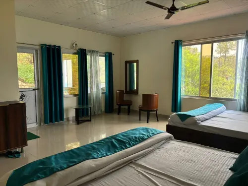 Nature Hike Hotel a Lansdowne