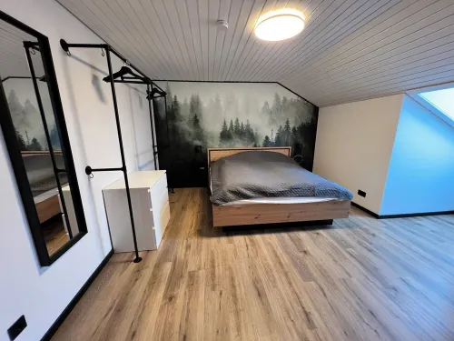 Family-friendly apartment right by the ski lift and hiking trail with swimming pool and sauna