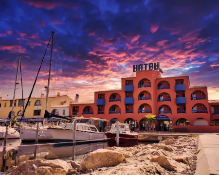 Cit'Hotel des 2 Golfs Hotels in Leucate