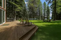 Tranquil Dog-Friendly Lake Cabin