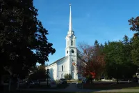 Elegant 19th Century New England Newly Renovated 1BR Vacation Rental