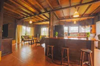 The Toucan Nest - 4BR AC, Gated, Pool.  Enjoy!