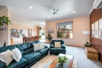 Family Beach House Near Barwon River & Beaches
