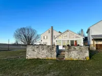 Cozy Farmhouse in Lancaster Hotels in Pequea Township