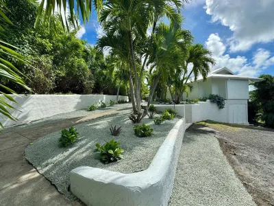 3 Bedroom house in Estate Shoys near golf, beach, tennis and Buccaneer resort