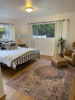 Ranch Style Home in the Heart of Wine Country with E-bikes!