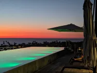Bienvenidos! Boutique building in the Versalles neighborhood of Puerto Vallarta!