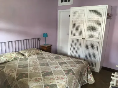 Cozy Family Condominium!!! 100 meters from Manguinhos Beach Các khách sạn ở 