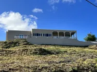NEW! Private King Studio with ocean views in Christiansted! Hotel dekat ARTfarm LLC on St. Croix, USVI