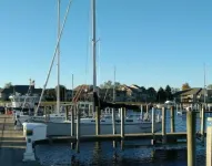 Two Bedroom Sailboat Hotels in Muskegon