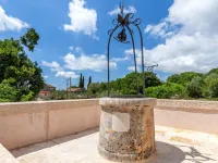 Villa Elena - Four Bedroom Villa with Pool Hotels in Golas