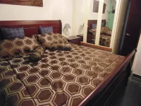 2 bedroom apartment in mountain top villa with pool.. Hotels in Northwest