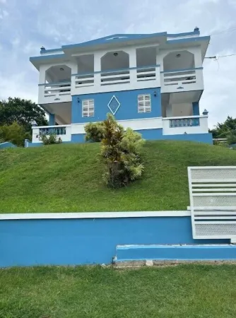 Mountain Paradise 10 minutes from Beach