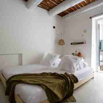 Vieil Antibes, Marché Provençal et Plage de Sable Rooms